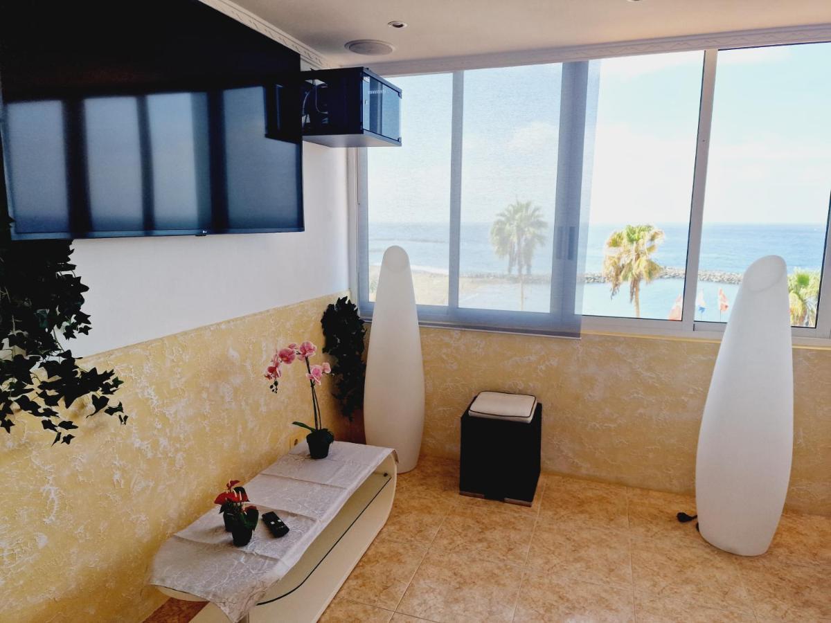 First Line Of The Ocean, 3 Bedrooms & Free Wifi Playa de las Américas Kültér fotó